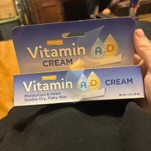 Vitamin A&D Cream - Blue and Yellow
